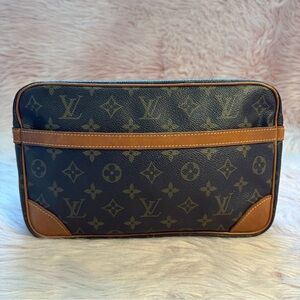 Louis Vuitton Compiegne 28 Monogram Clutch Toiletry Makeup Bag Pouch